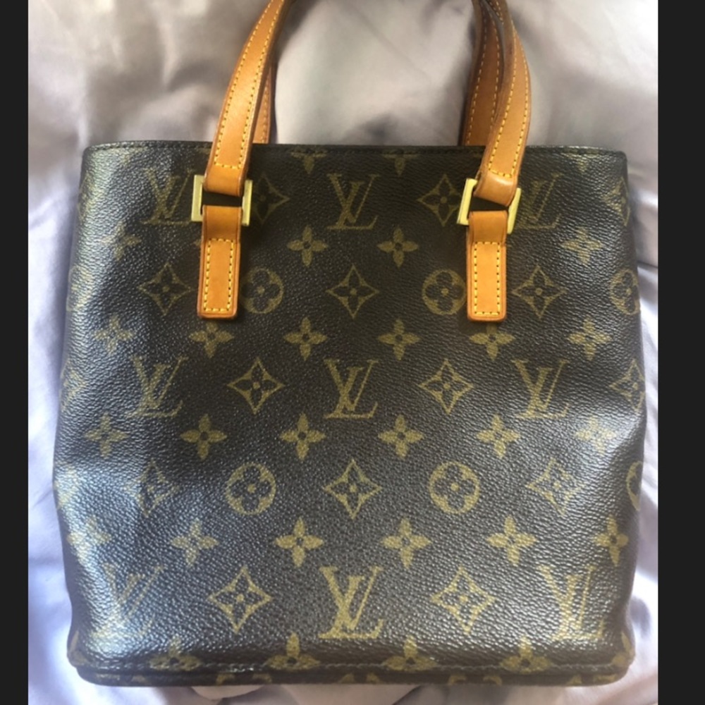 Small Louis Vuitton bag